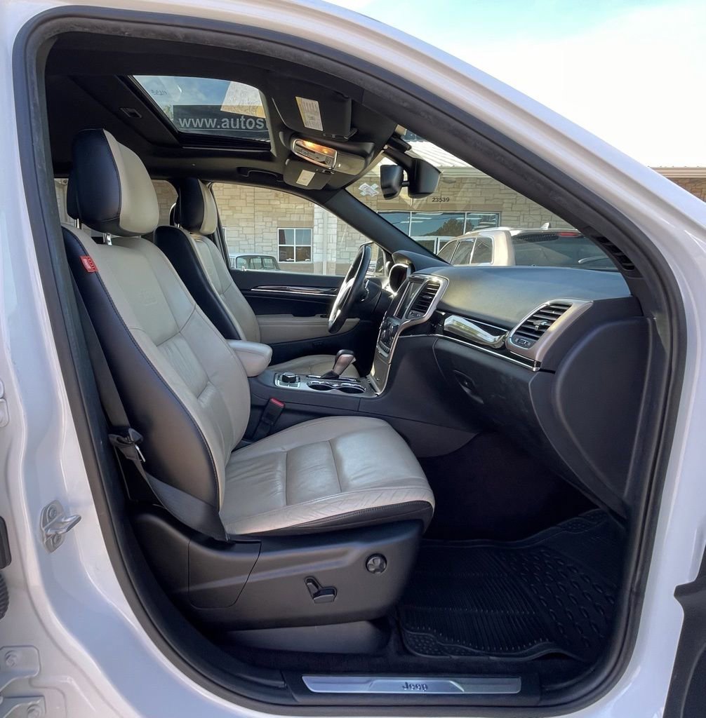 Used 2016 Jeep Grand Cherokee Limited 75th Anniversary image 29