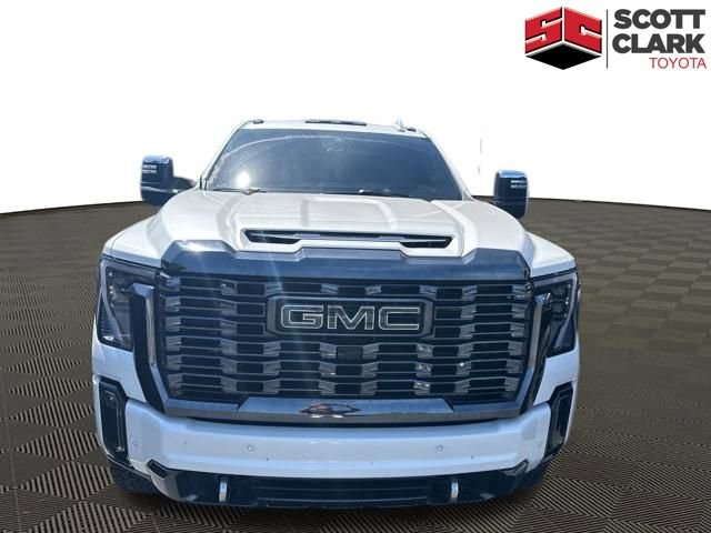 Used 2024 GMC Sierra 2500 Denali Ultimate w/ Max Trailering Package AWD/4WD video 1