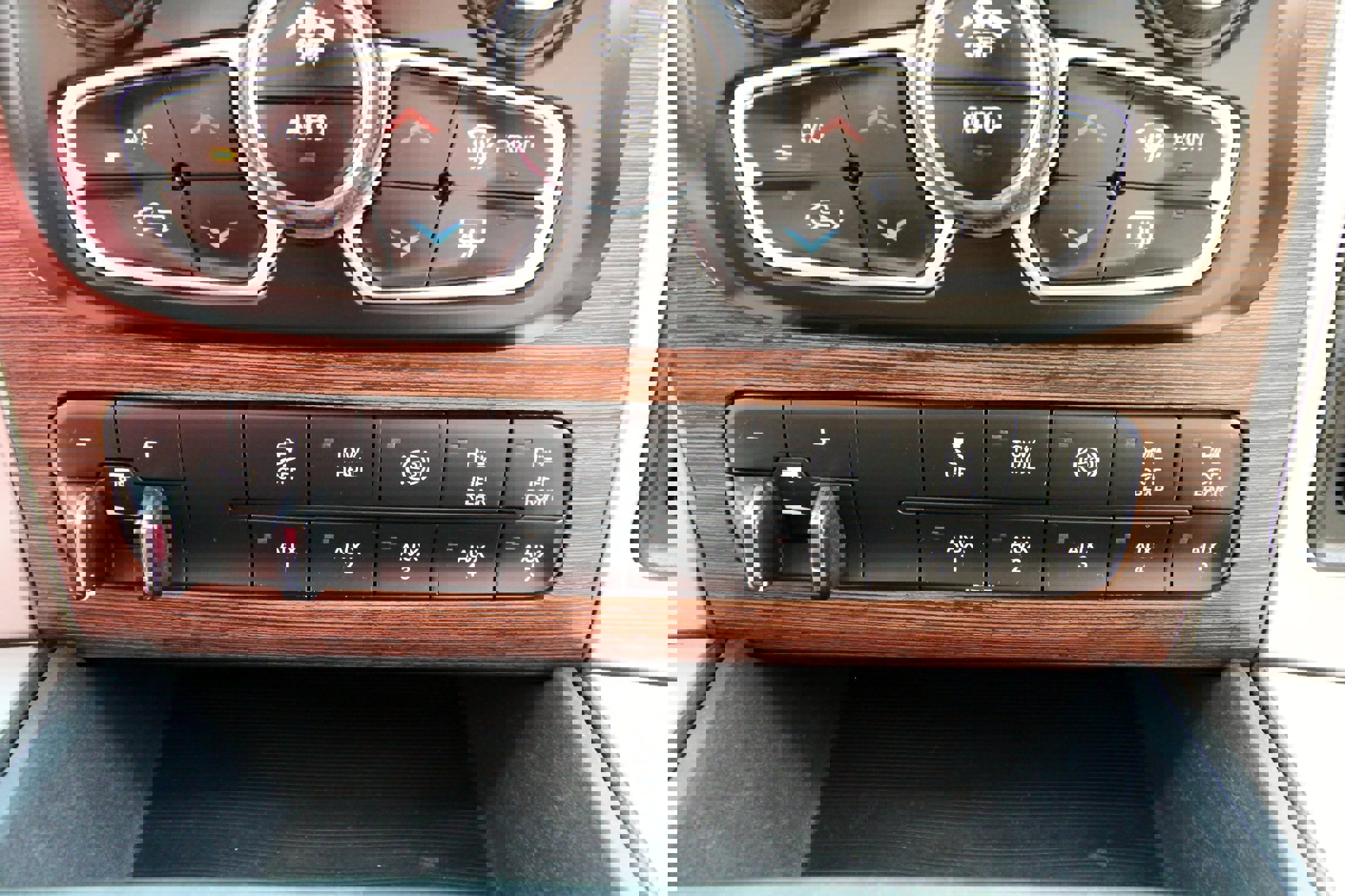 Used 2018 RAM 3500 Laramie image 33