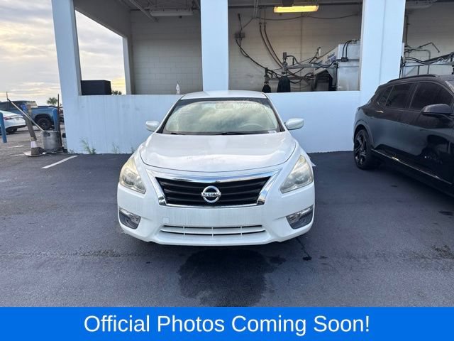 Used 2015 Nissan Altima 2.5 S w/ Power Driver Seat Package FWD image 7