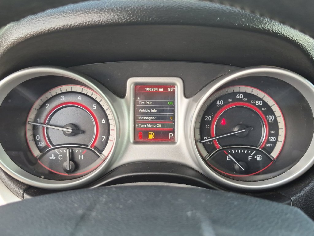 Used 2019 Dodge Journey SE w/ Connectivity Group FWD image 18