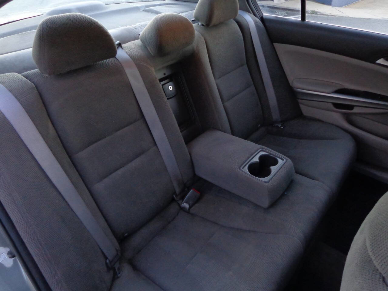 Used 2010 Honda Accord EX image 13