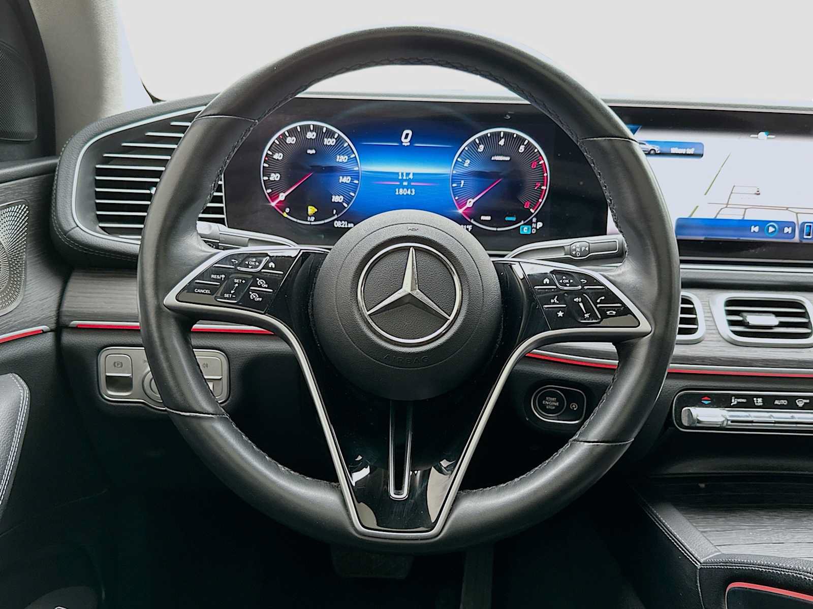 Used 2026 Mercedes-Benz GLE 450 4MATIC Coupe w/ Night Package image 11