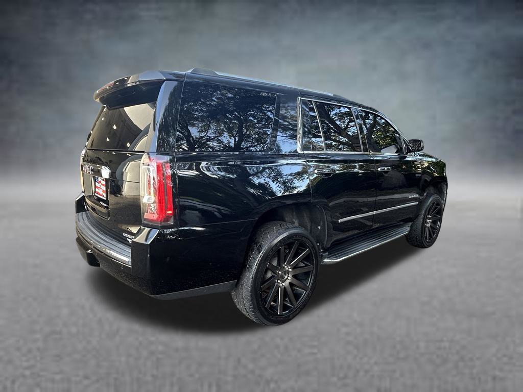 Used 2017 GMC Yukon Denali RWD image 4