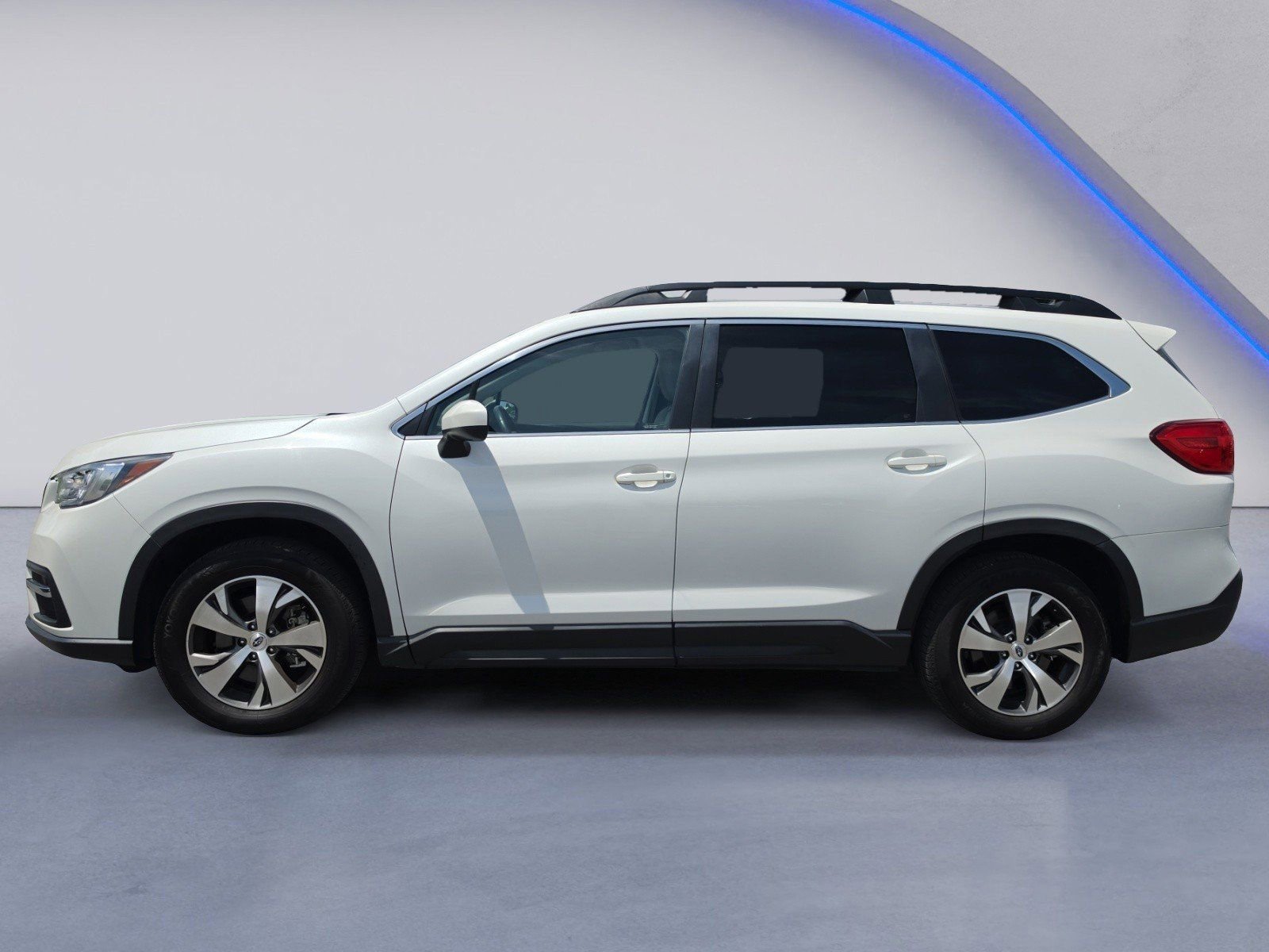 Used 2022 Subaru Ascent Premium w/ Convenience Package AWD/4WD image 3
