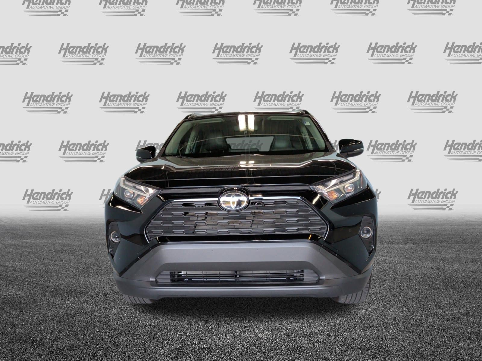 Certified 2025 Toyota RAV4 LE AWD/4WD image 6