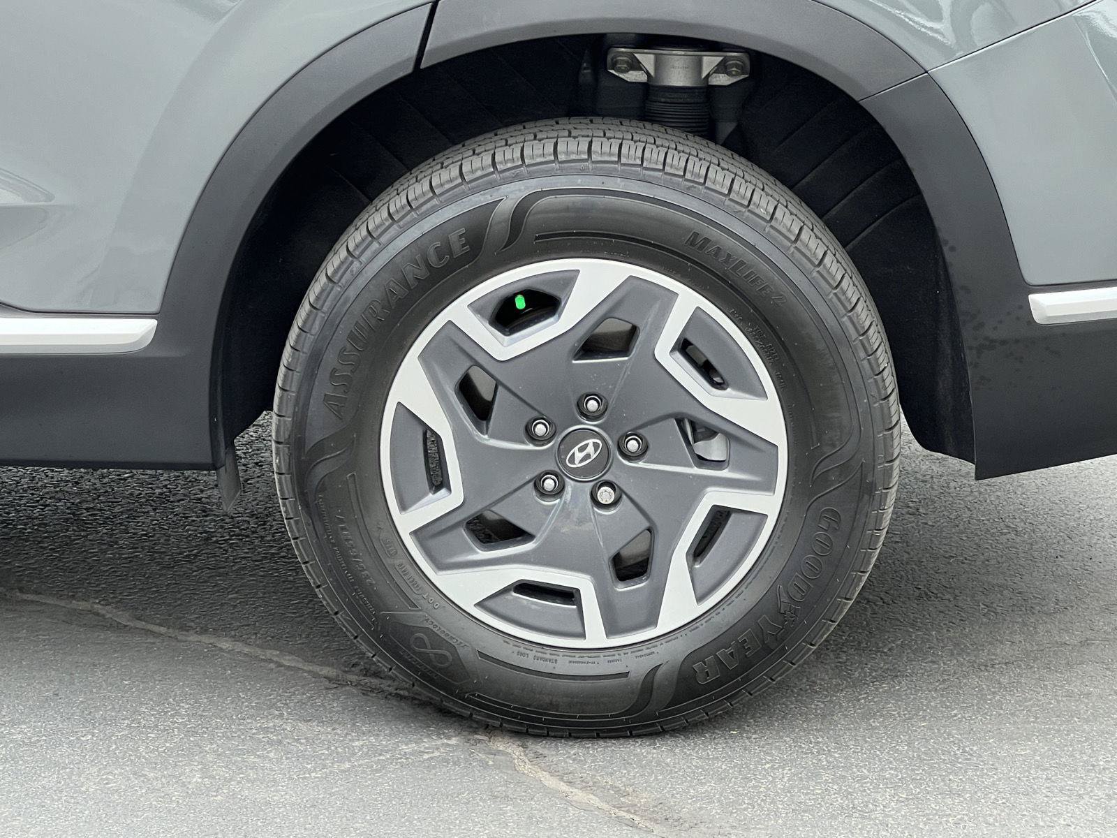Certified 2023 Hyundai Santa Fe Blue AWD/4WD image 14