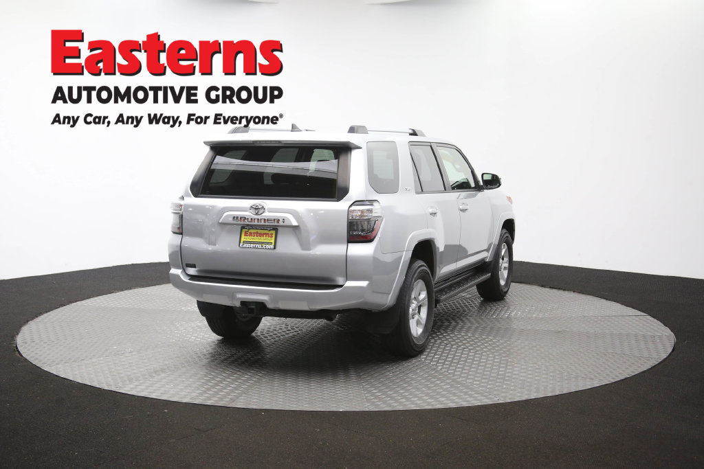 Used 2023 Toyota 4Runner SR5 AWD/4WD image 41