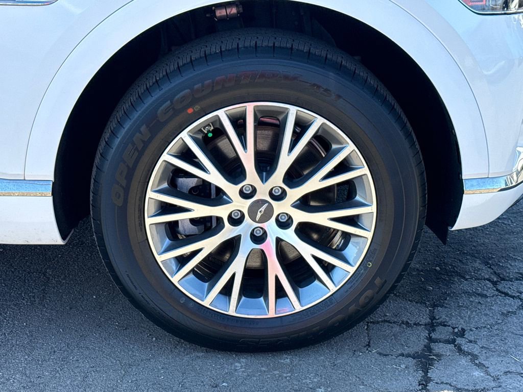Used 2024 Genesis GV80 2.5T image 12