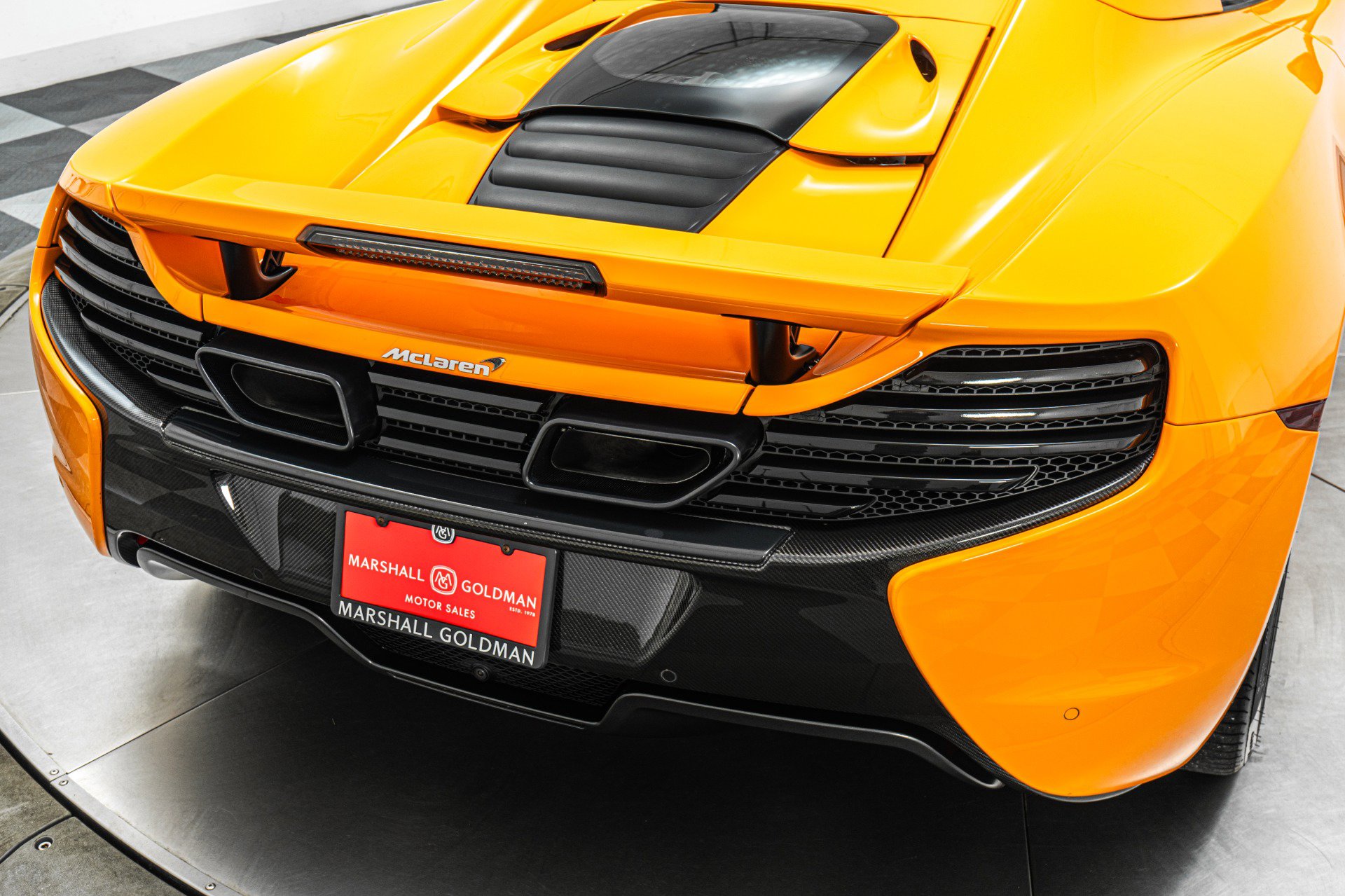 Used 2015 McLaren 650S Spider RWD image 37