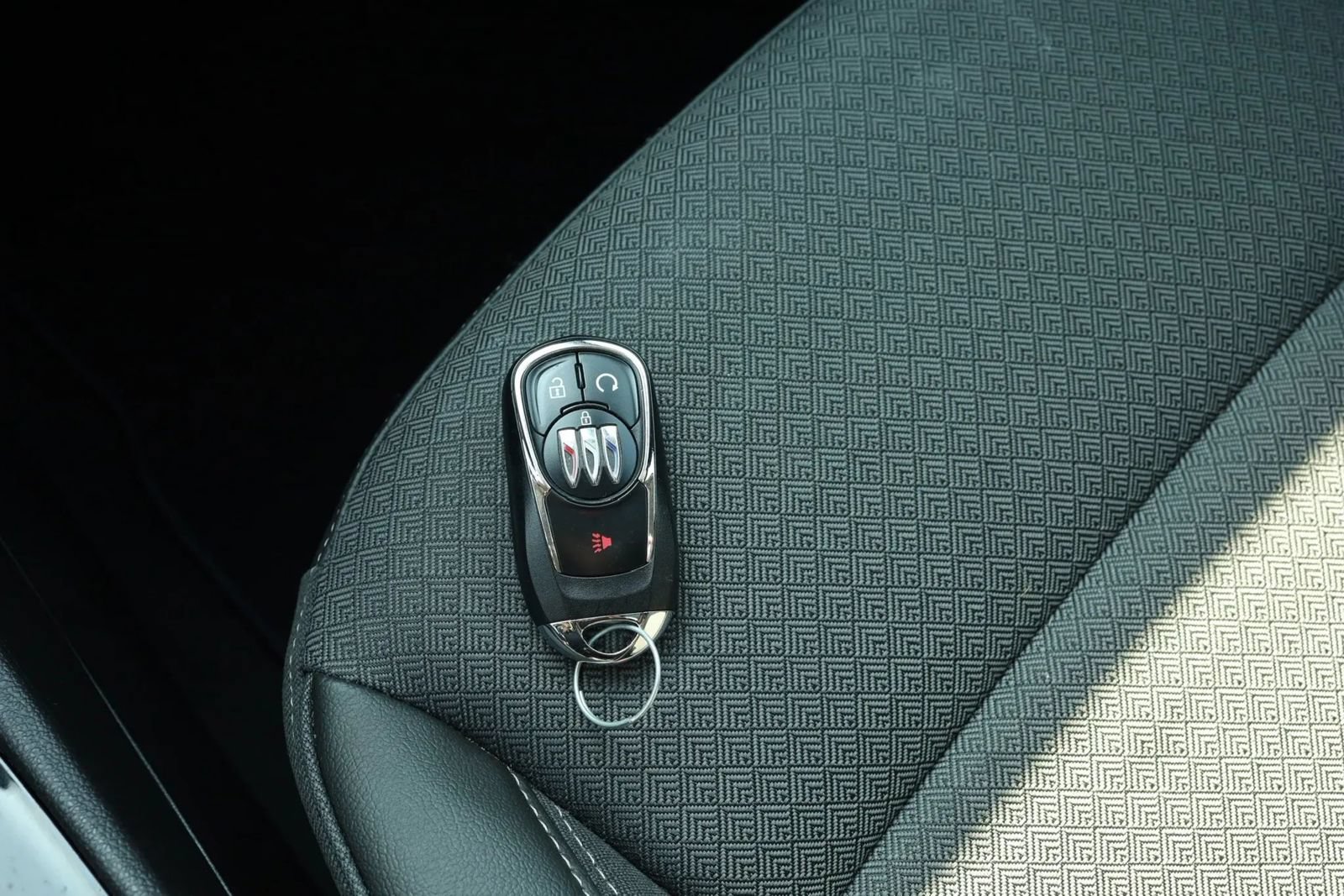 Used 2025 Buick Encore GX Preferred FWD image 26