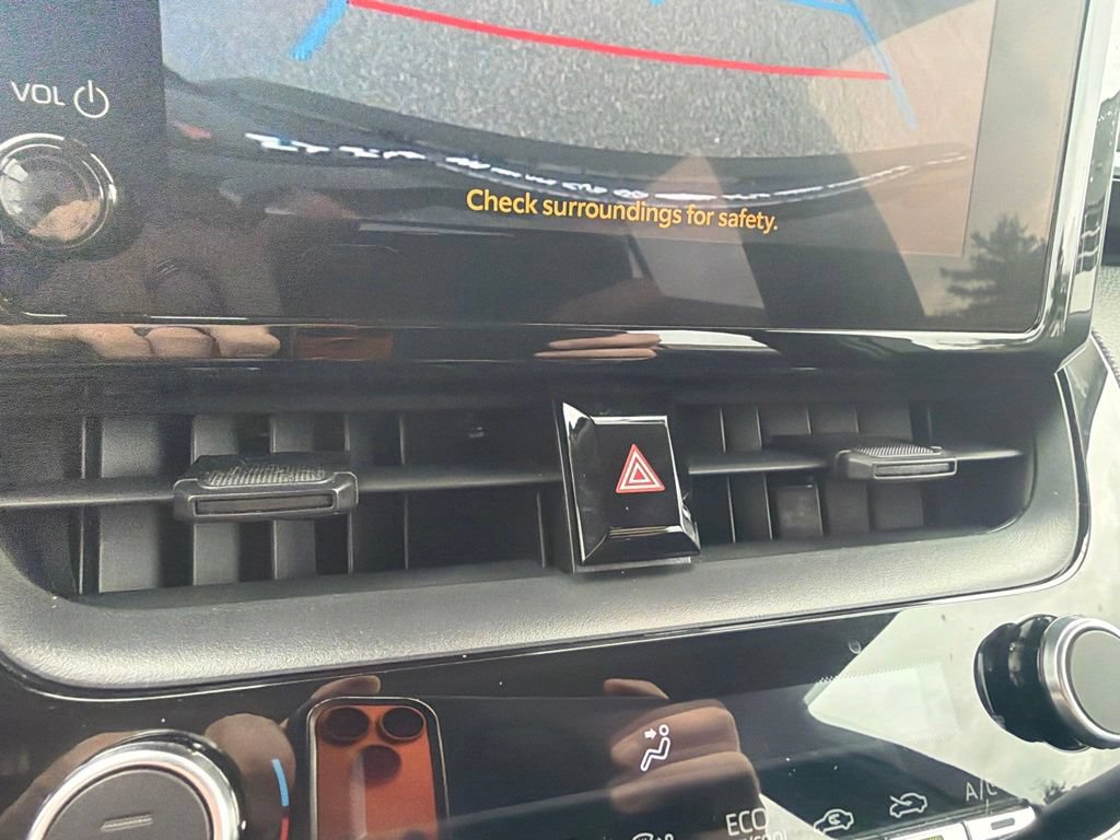 Used 2023 Toyota Corolla LE FWD image 20
