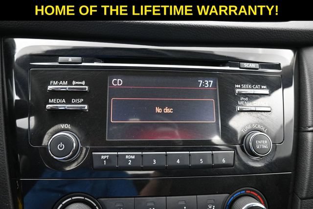 Used 2017 Nissan Rogue S AWD/4WD image 25