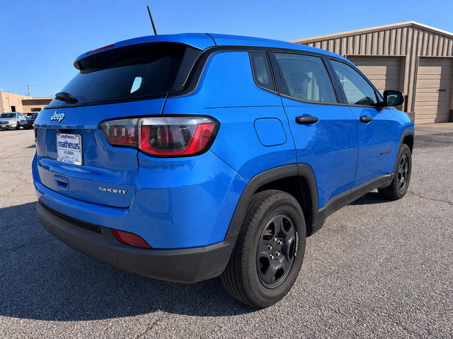 Used 2018 Jeep Compass Sport FWD image 5