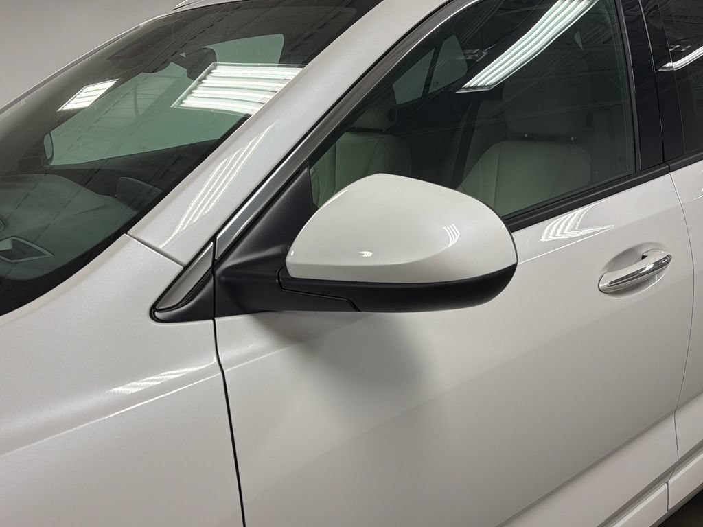 New 2026 Buick Encore GX Avenir w/ Avenir Convenience Package FWD image 11