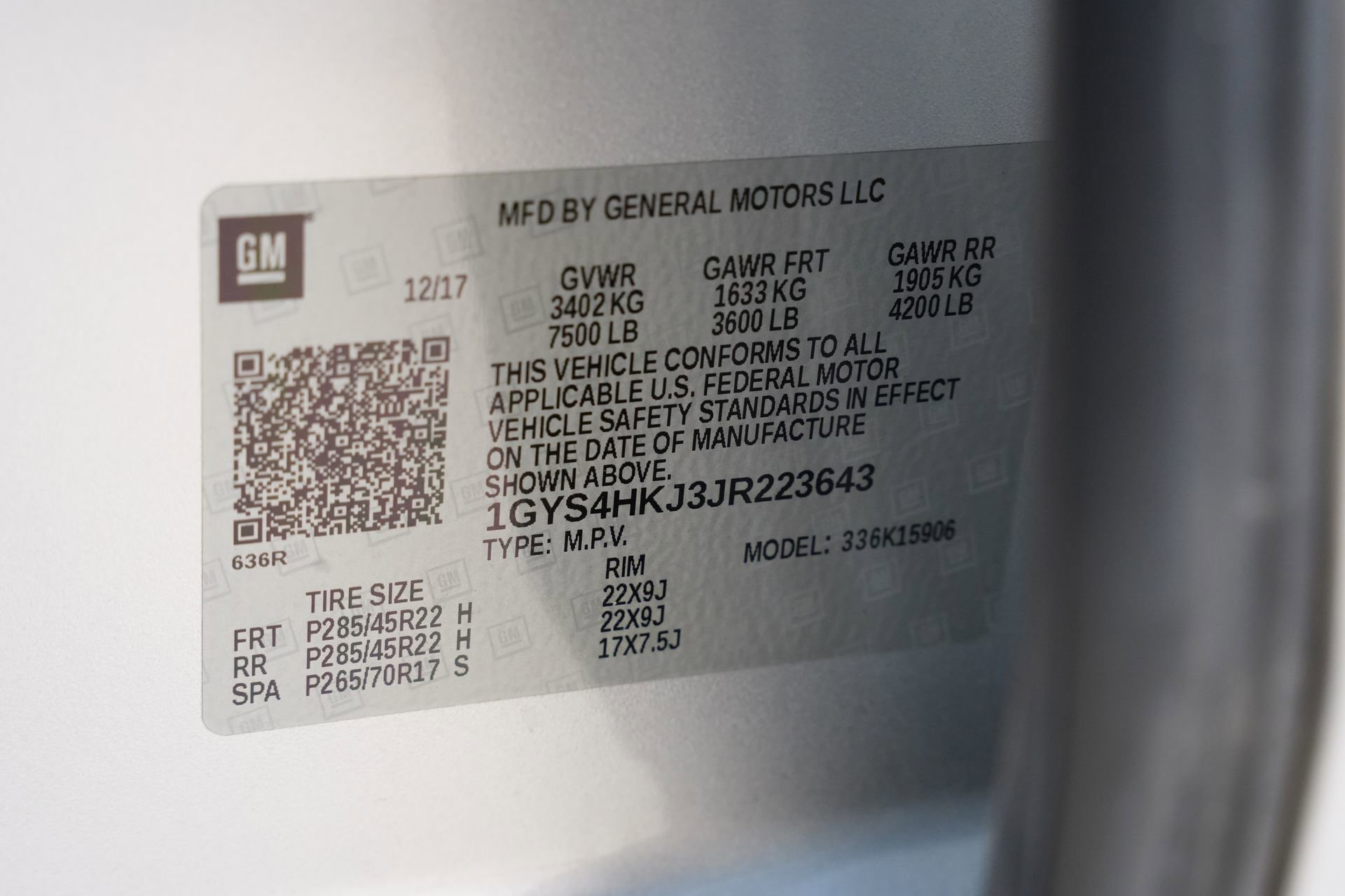 Used 2018 Cadillac Escalade ESV Luxury image 32