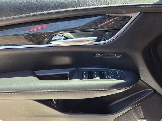Used 2021 Cadillac XT5 Premium Luxury FWD image 22