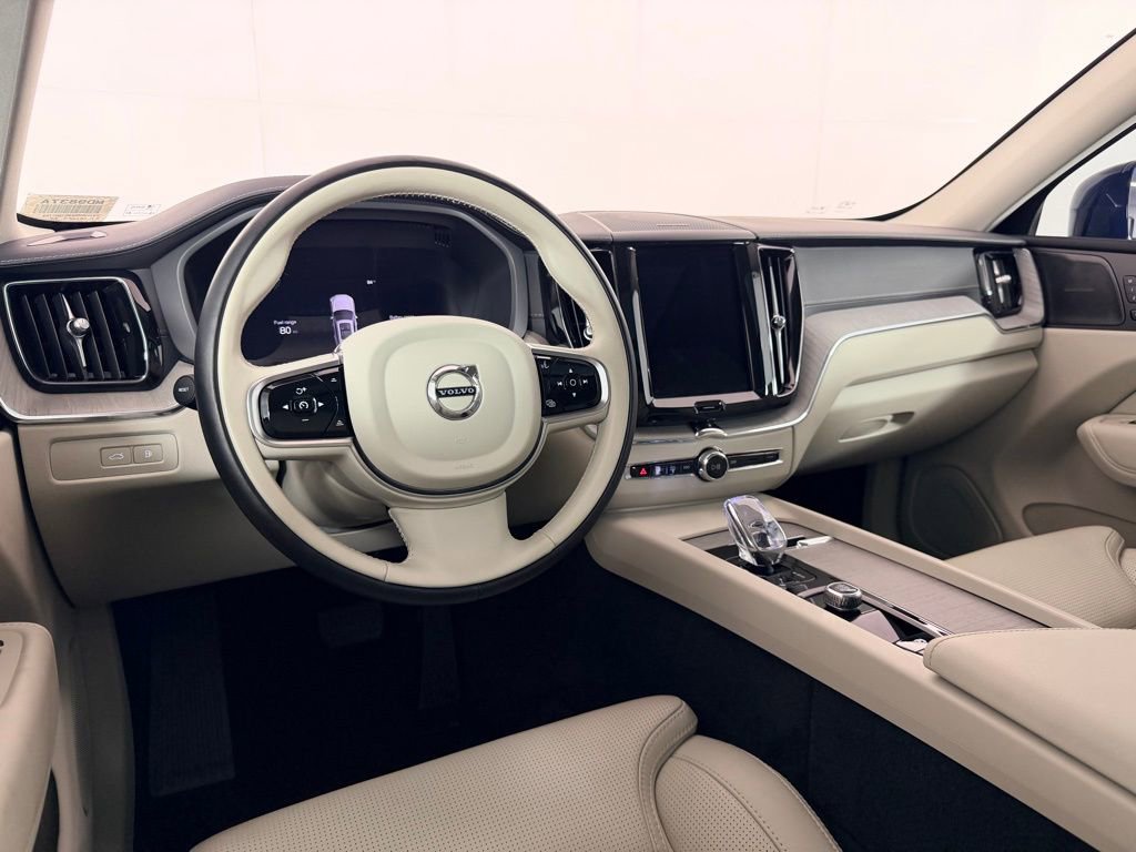 Used 2025 Volvo XC60 T8 Ultra w/ Protection Package Premier image 16