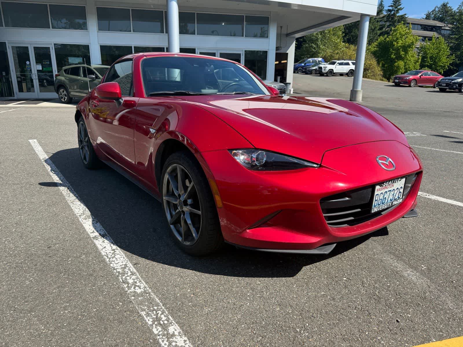 Used 2017 MAZDA MX-5 Miata RF Grand Touring RWD image 4