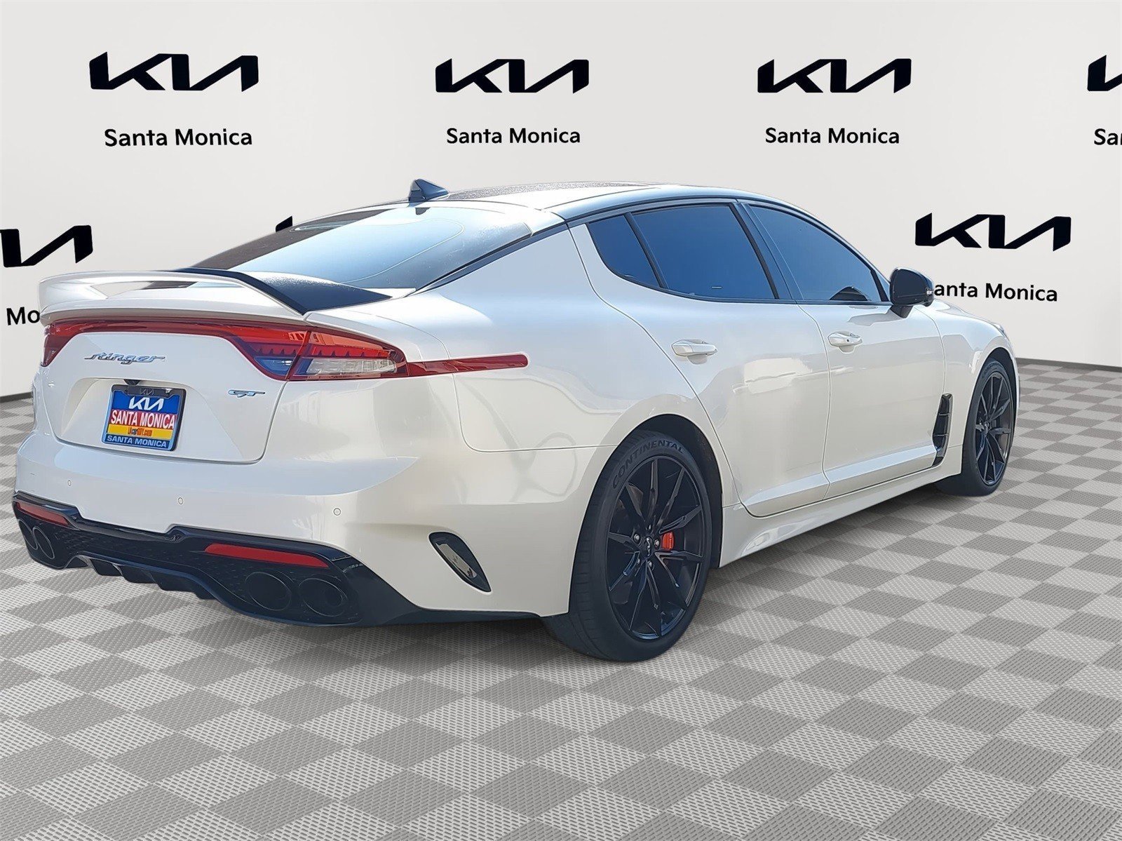 Used 2022 Kia Stinger GT2 w/ Scorpion Package image 5