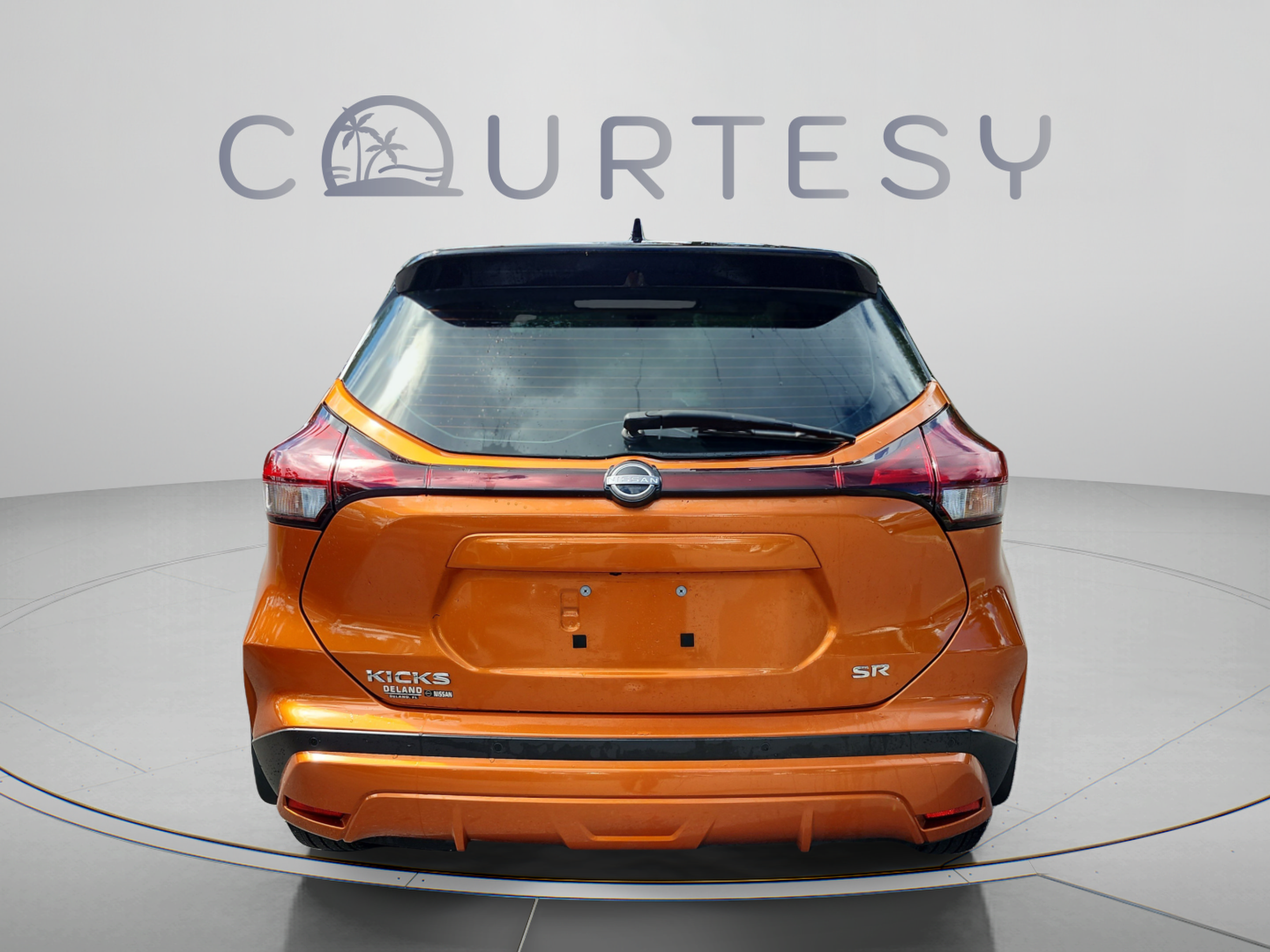 Certified 2024 Nissan Kicks SR w/ SR Premium Package FWD image 6