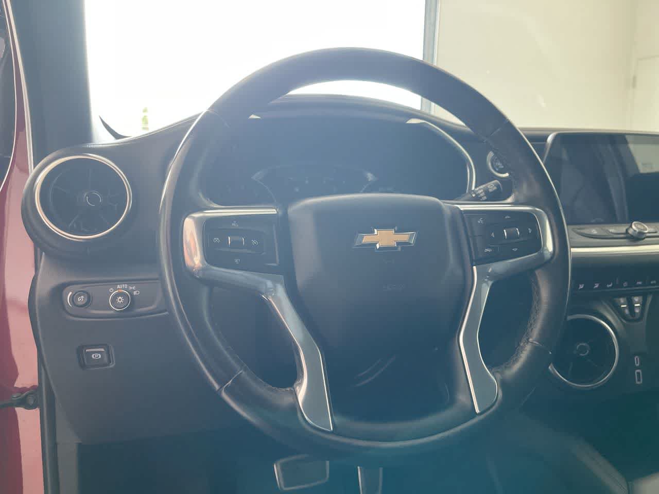 Used 2019 Chevrolet Blazer LT w/ LPO, 'HIT The Road' Package AWD/4WD image 14