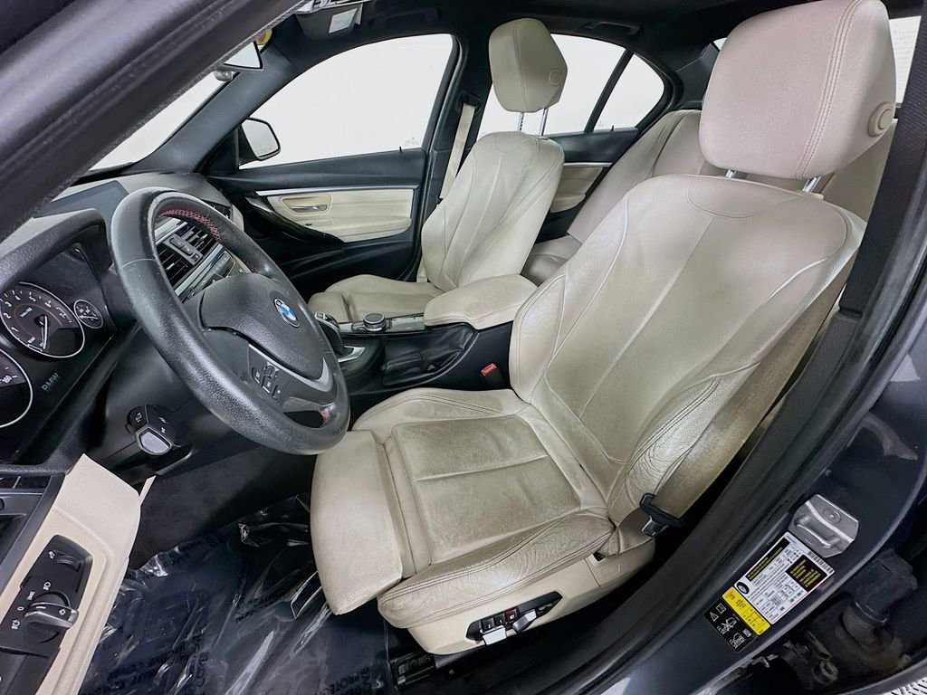Used 2017 BMW 330i xDrive Sedan image 25