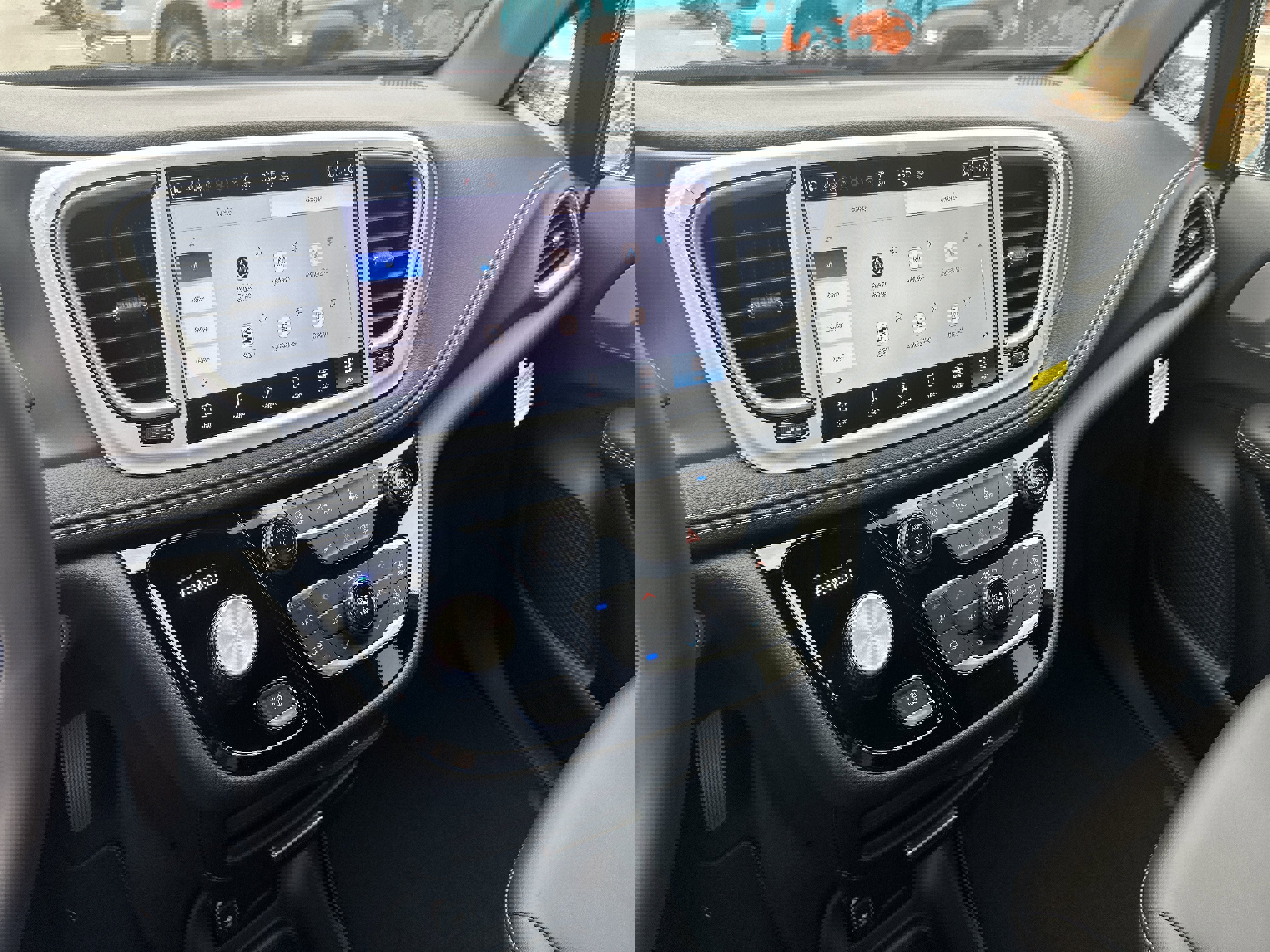 New 2026 Chrysler Pacifica Select image 32