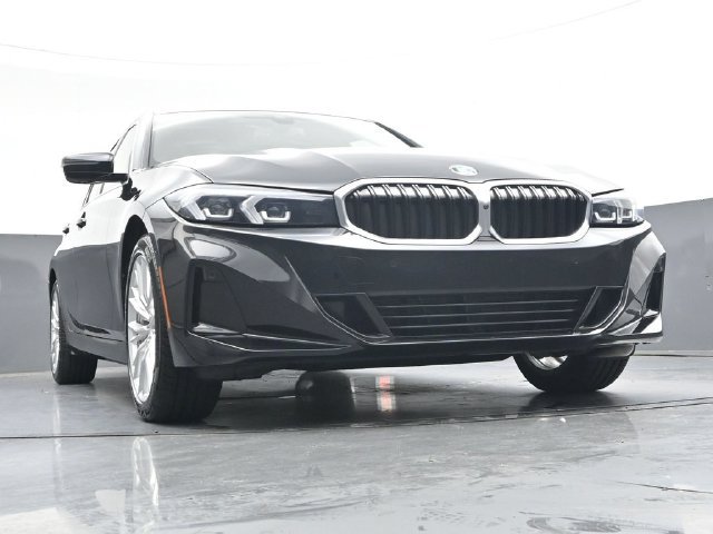 Certified 2024 BMW 330i Sedan w/ Convenience Package RWD image 39