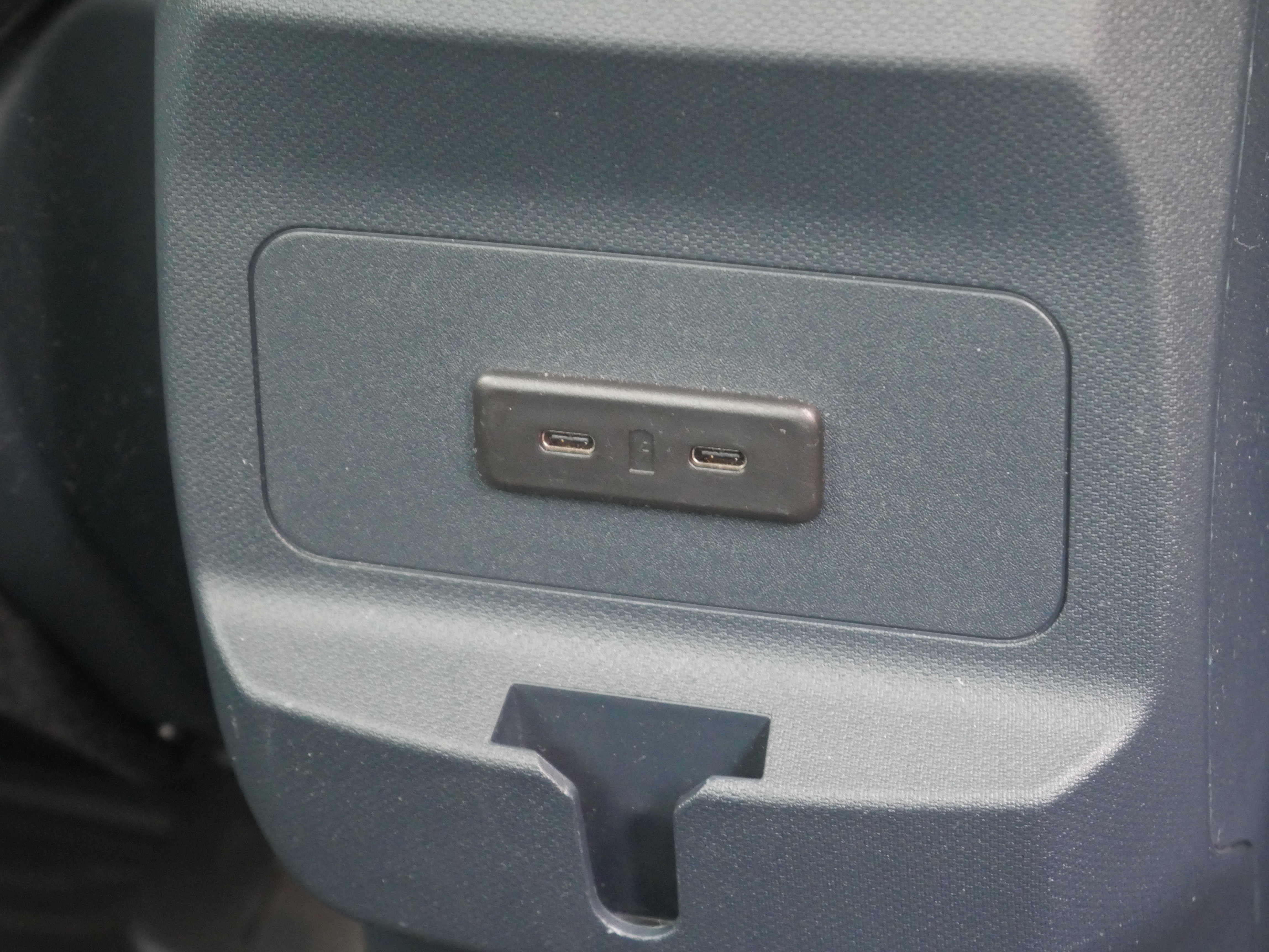 Used 2025 Ford Maverick Lobo AWD/4WD image 29