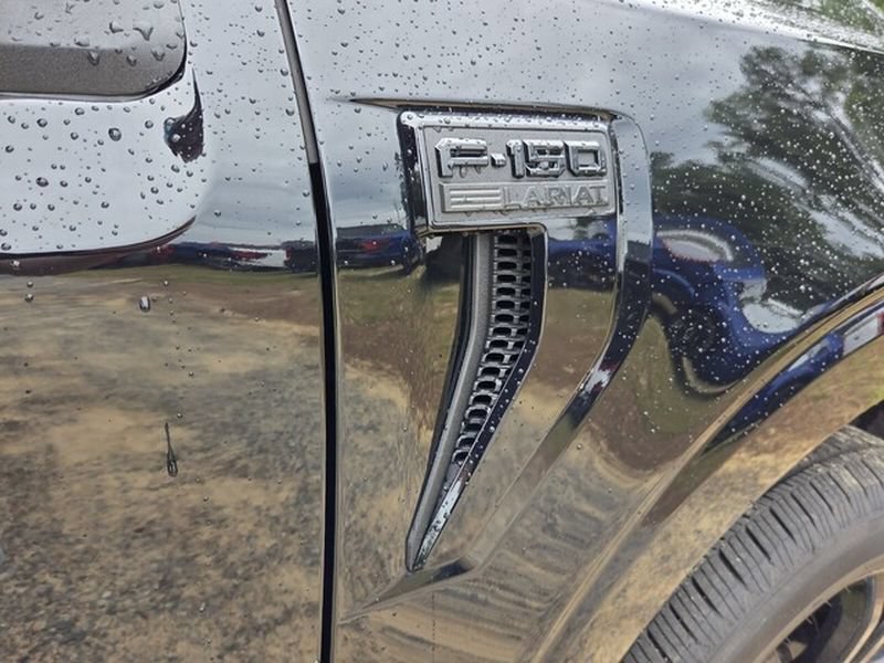 Used 2024 Ford F150 Lariat w/ Equipment Group 502A High AWD/4WD image 16