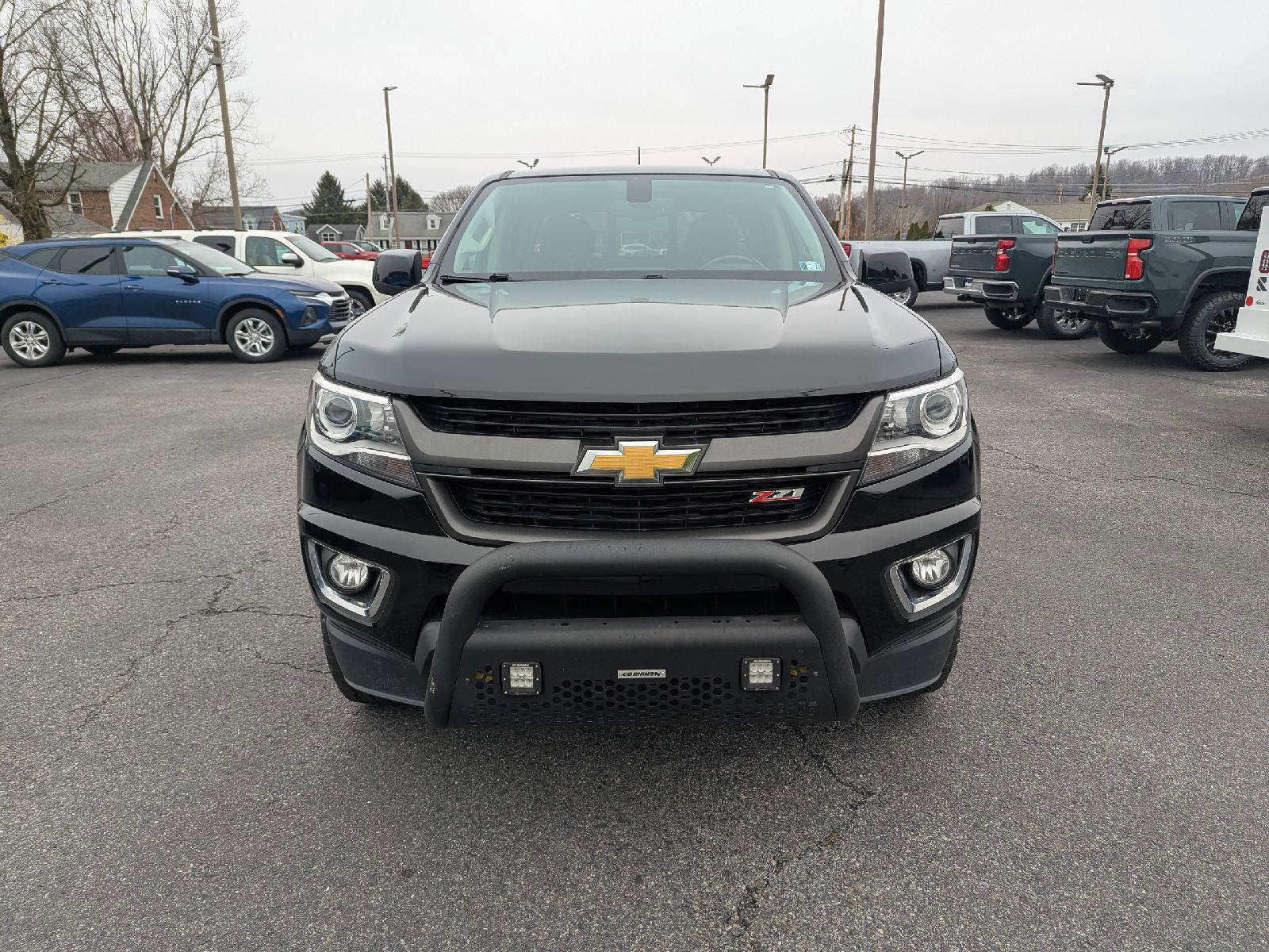 Used 2017 Chevrolet Colorado Z71 image 2