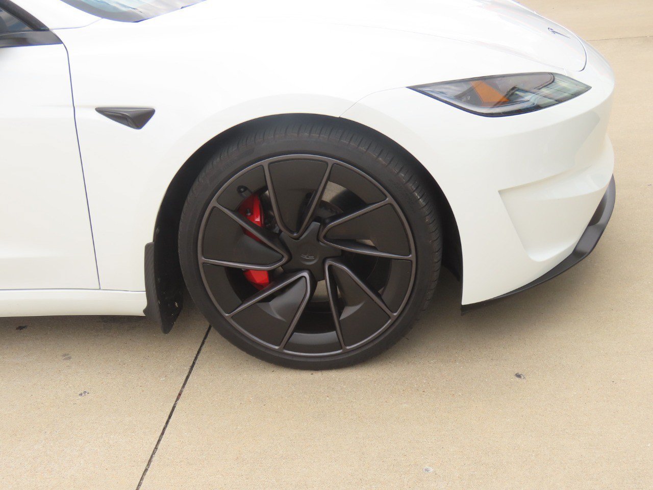 Used 2025 Tesla Model 3 Performance AWD/4WD image 9