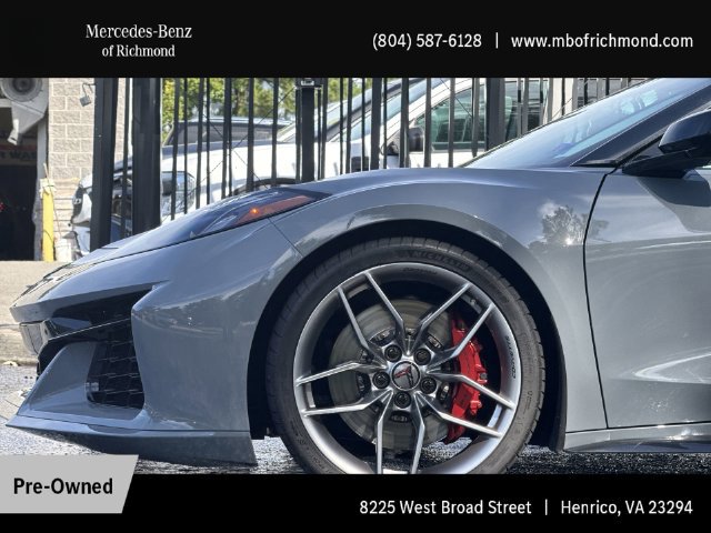 Used 2025 Chevrolet Corvette Z06 RWD image 11