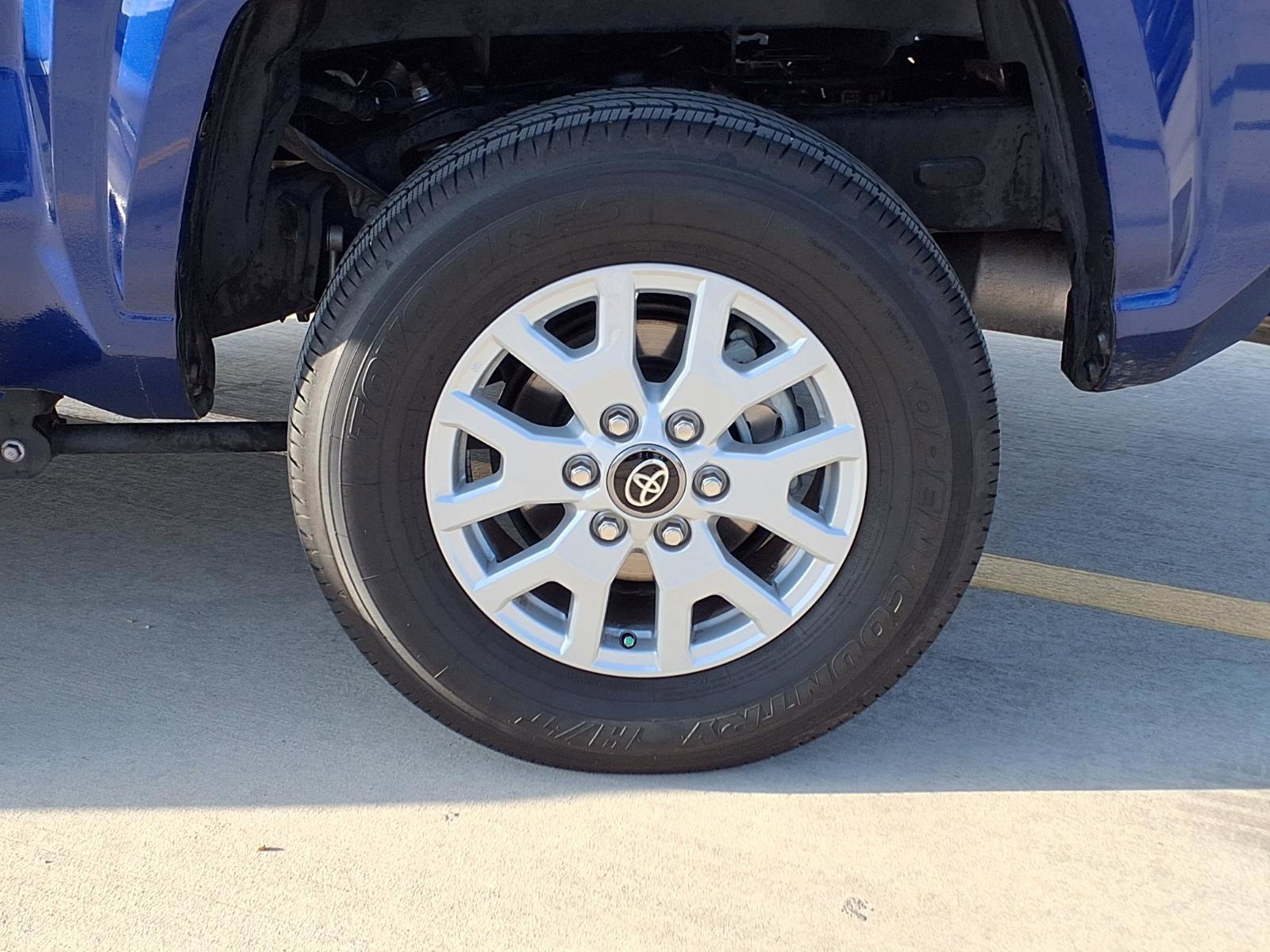 Certified 2025 Toyota Tacoma SR5 w/ SR5 Upgrade Package image 8