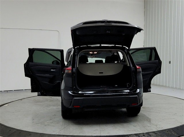 New 2025 Nissan Rogue SV image 14