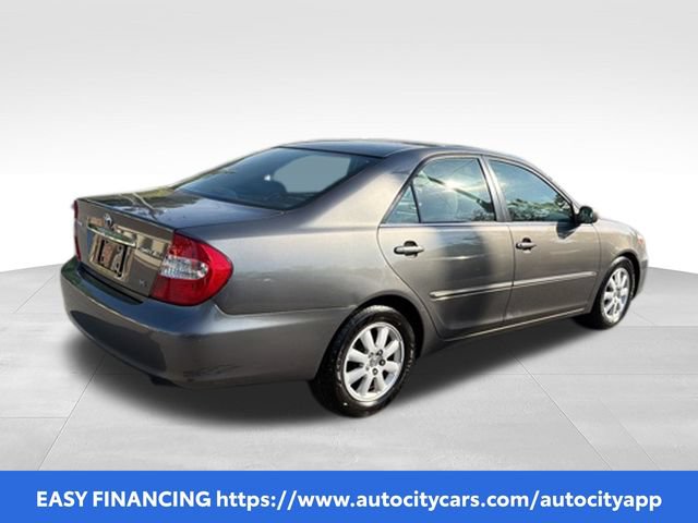 Used 2002 Toyota Camry XLE FWD image 4