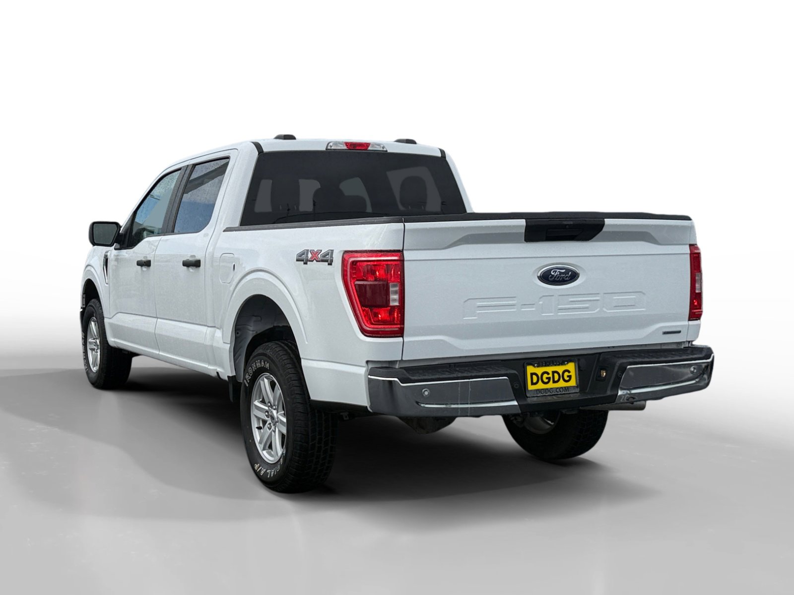 Used 2023 Ford F150 XLT image 3