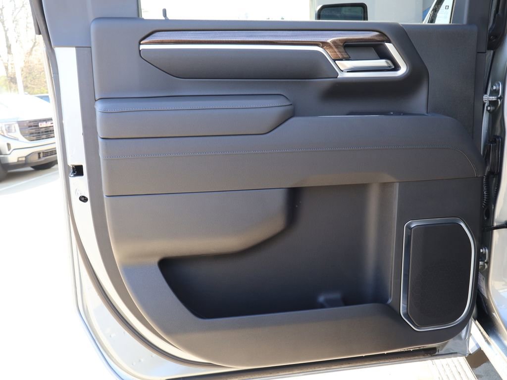 New 2026 Chevrolet Silverado 2500 LT image 27