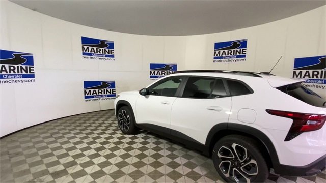 Certified 2026 Chevrolet Trax RS image 8