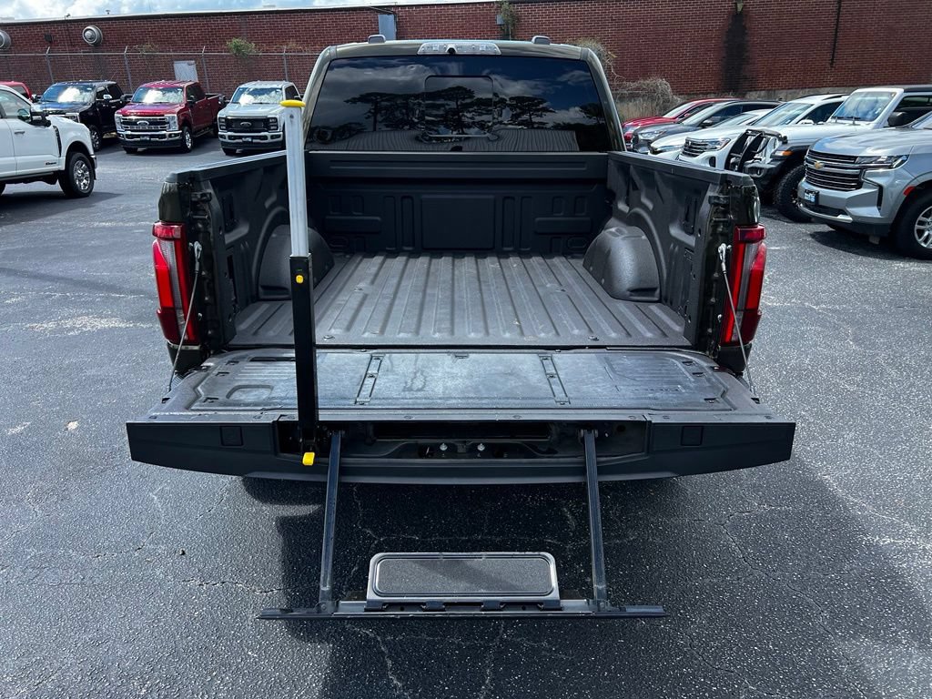 Used 2024 Ford F150 Raptor AWD/4WD image 6