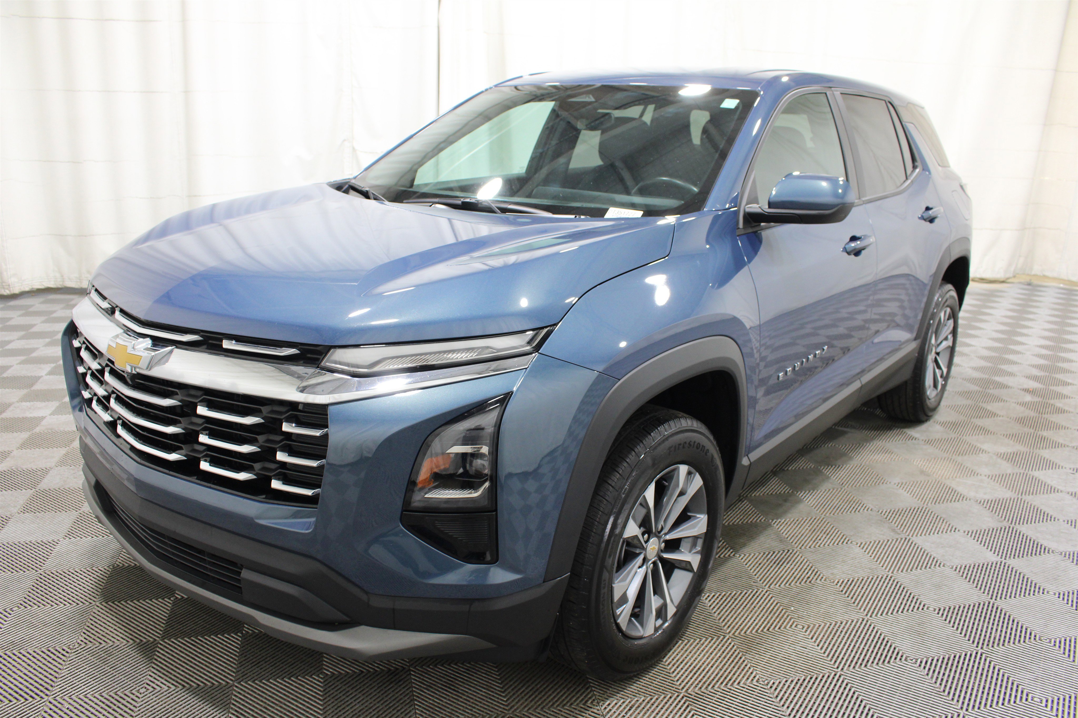 Used 2025 Chevrolet Equinox LT FWD image 30