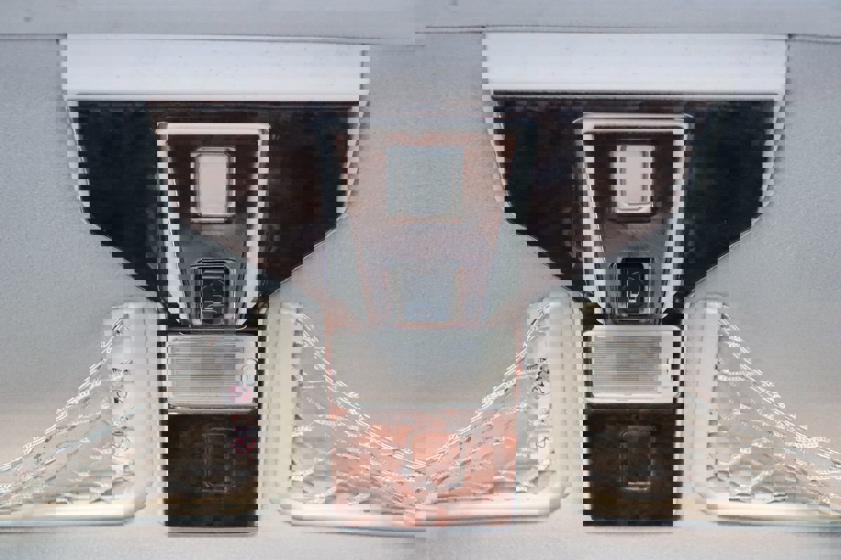 Used 2004 Land Rover Discovery SE image 15