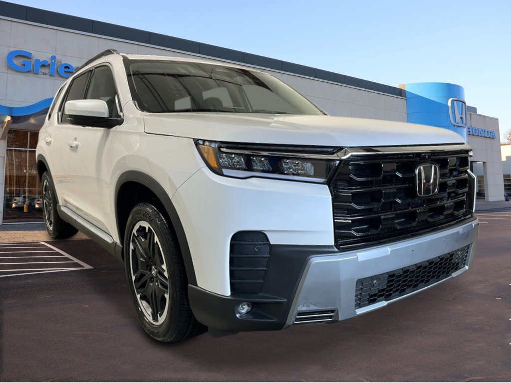 New 2026 Honda Pilot Touring image 9