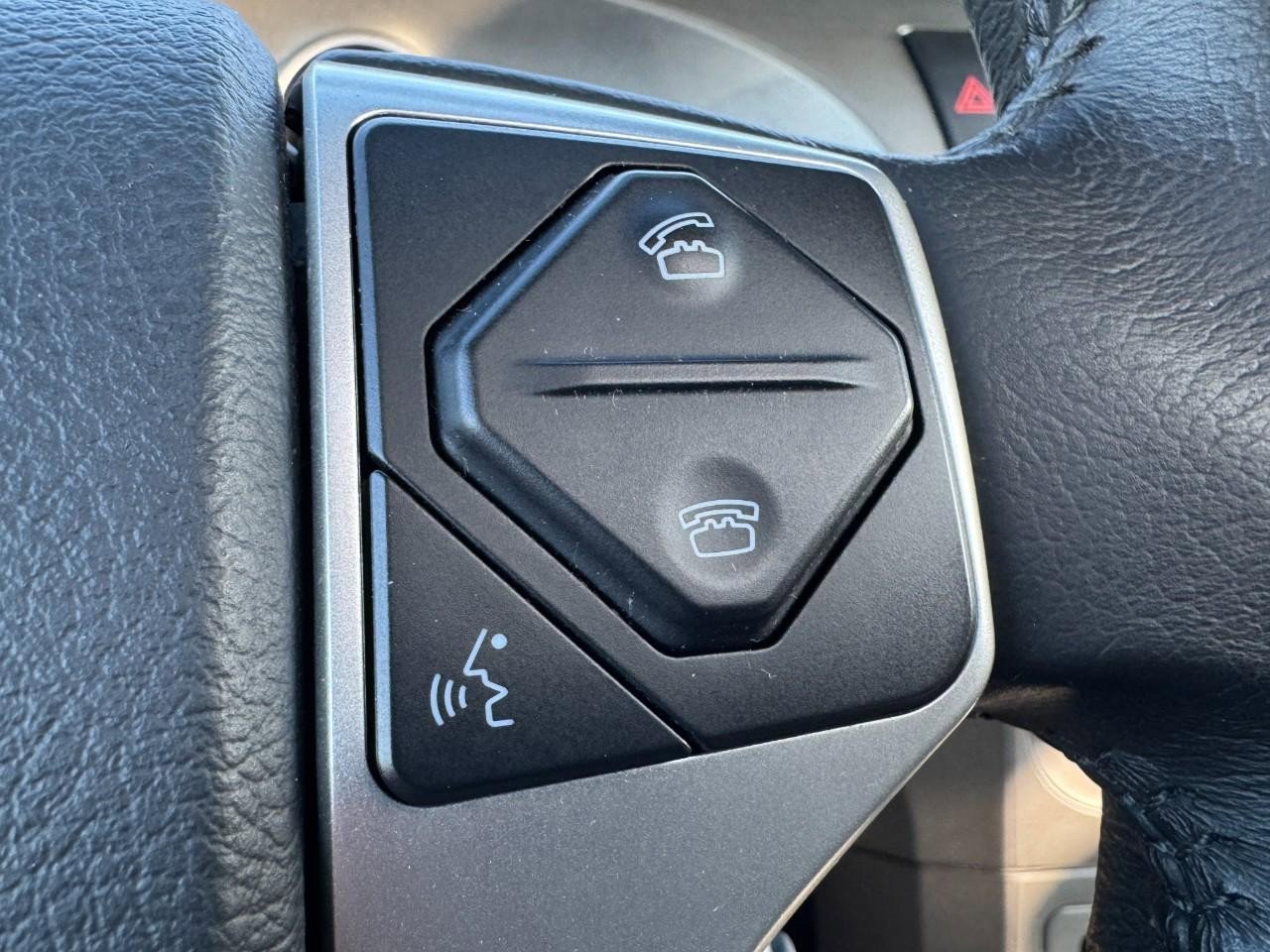 Used 2014 Toyota Sequoia Platinum image 22