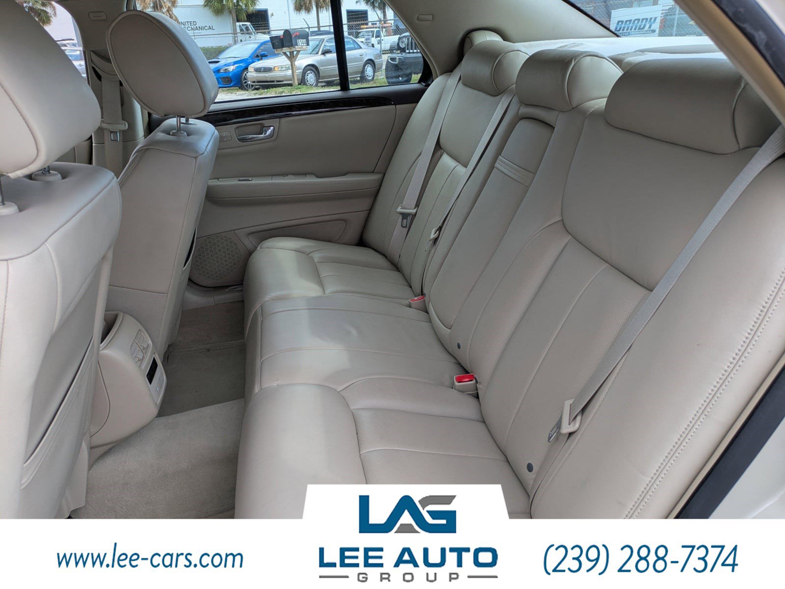 Used 2010 Cadillac DTS Luxury image 10