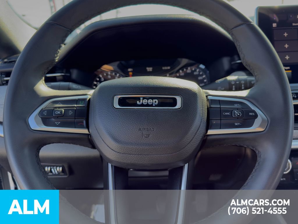Used 2024 Jeep Compass Latitude w/ Altitude Special Edition image 24