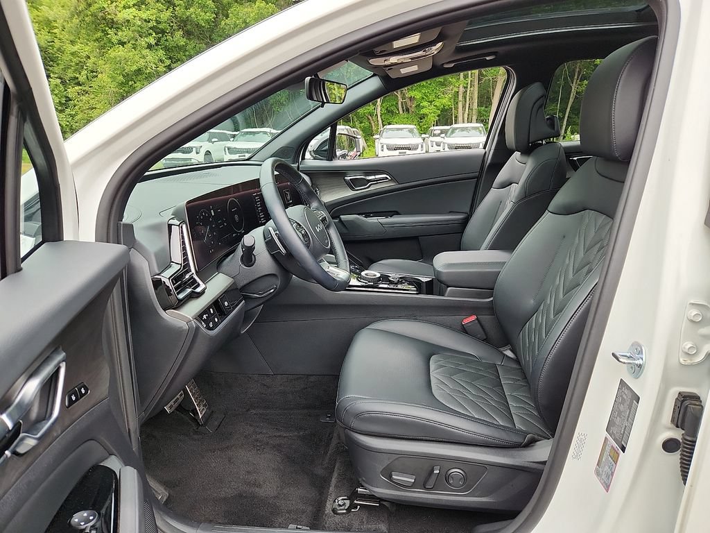 Certified 2025 Kia Sportage X-Line Prestige AWD/4WD image 14