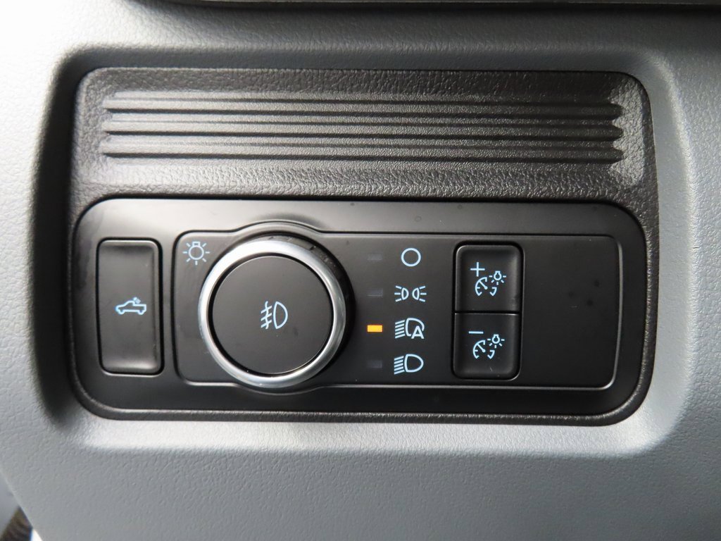 Used 2024 Ford F350 XLT image 48