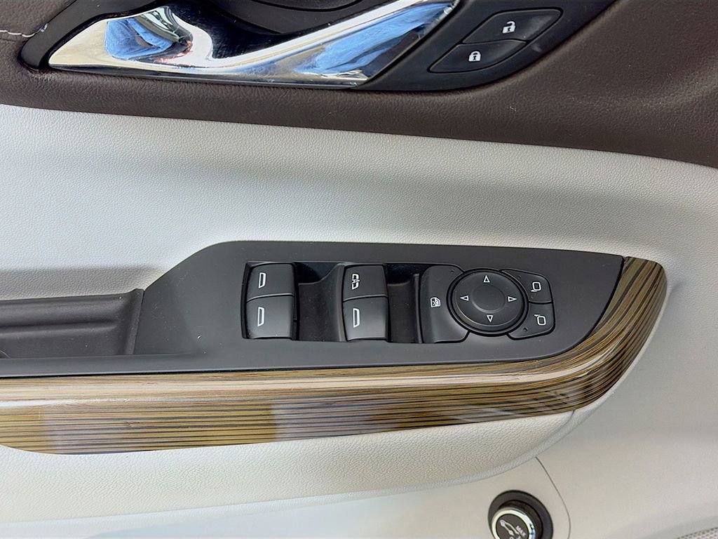 Used 2021 GMC Acadia SLE w/ Driver Convenience Package image 27